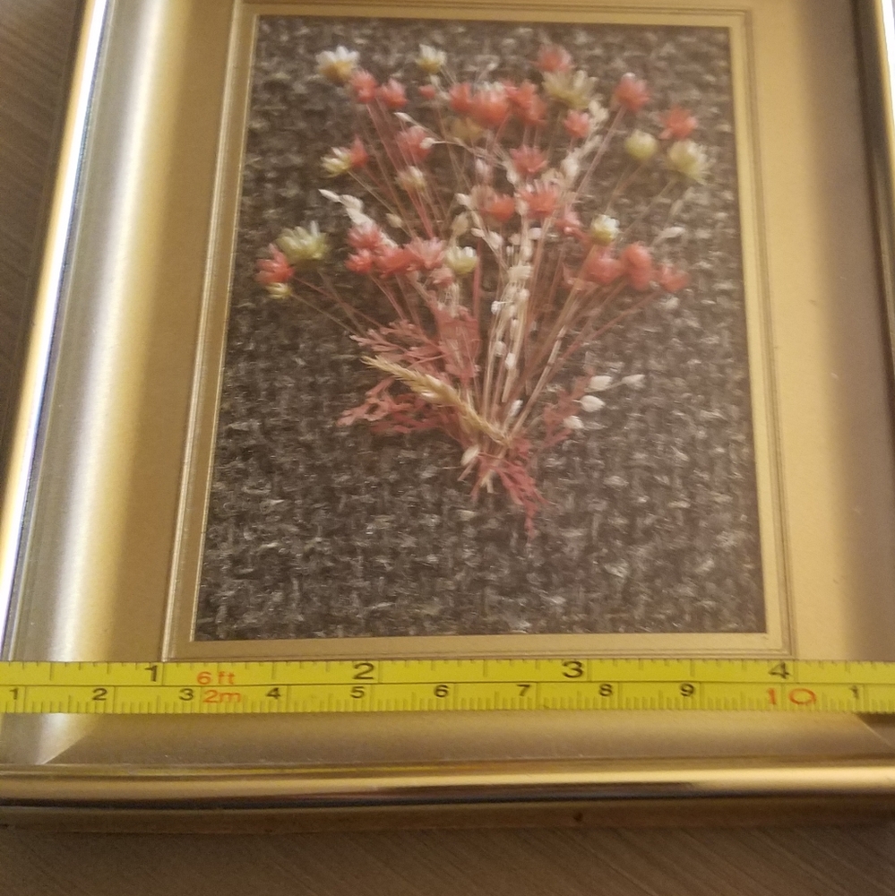 Vintage Dried Flowers Framed Shadow Box Picture - Picture 5 of 16